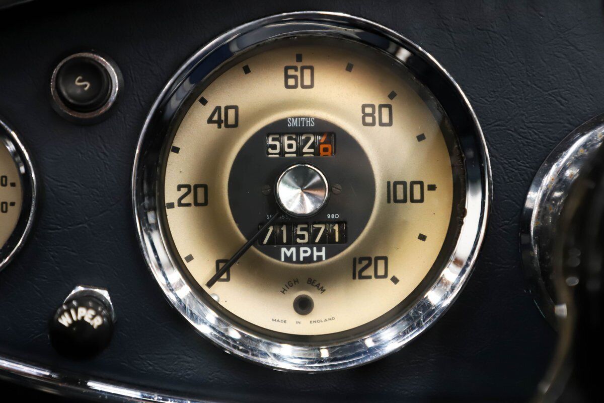 1959 Austin Healey 3000 - photo 3