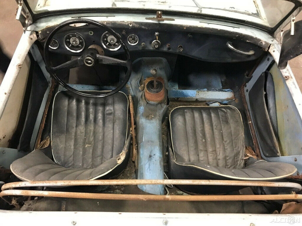 1959 Austin Healey Sprite convertible - photo 13