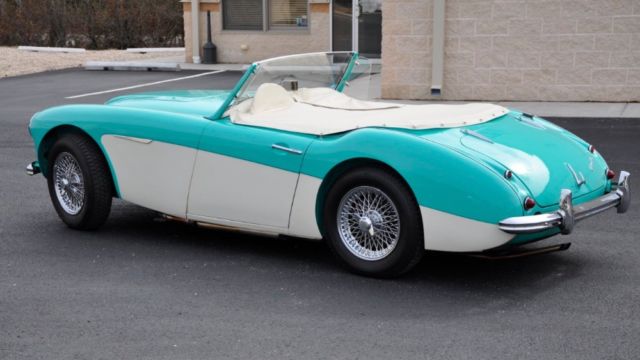 1959 Austin Healey Roadster -FRAME OFF RESTO-100/6- DUAL CARBS-WIRE WHEELS 1959 Austin Healey 100-6 Convertible