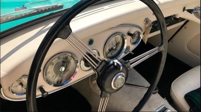 1959 Austin Healey 100-6 Convertible - photo 5