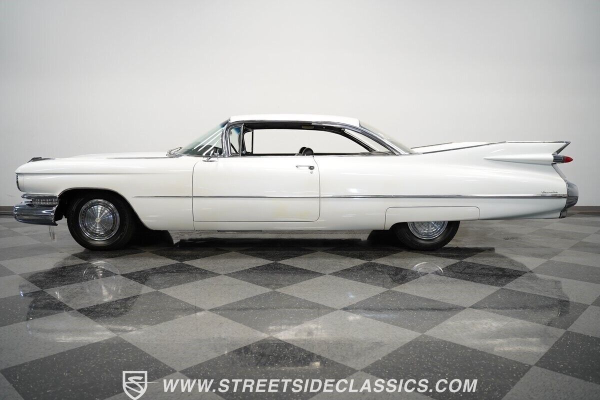 1959 Cadillac DeVille - photo 3