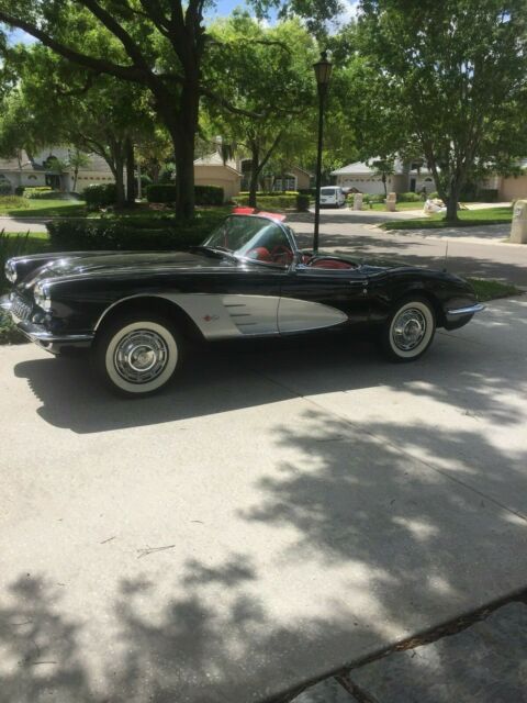 1959 Chevrolet Corvette - photo 2