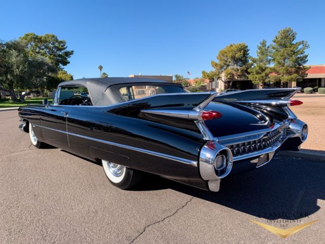 1959 Cadillac Series 62 Convertible - photo 11