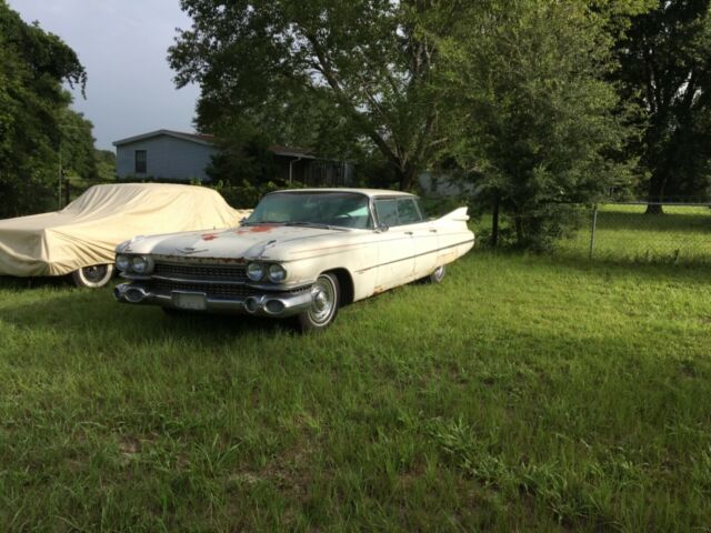 1959 Cadillac DeVille - photo 2