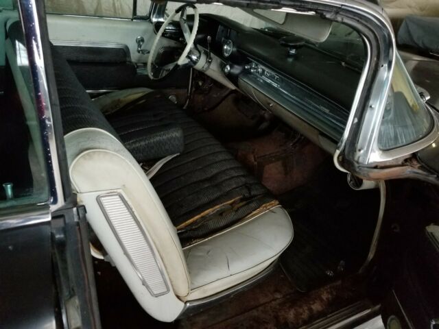 1959 Cadillac DeVille Sedan - photo 6