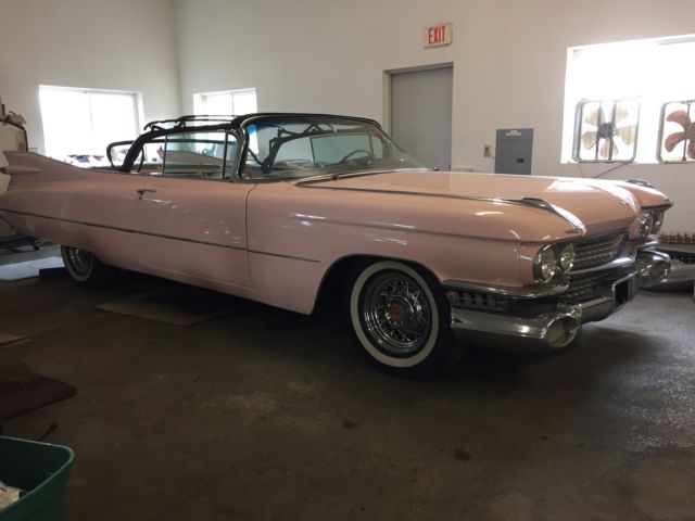 1959 Cadillac DeVille - photo 2