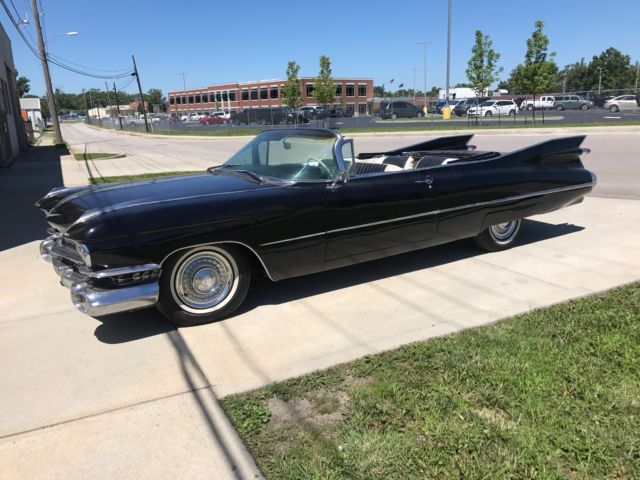 1959 Cadillac Convertible Restoration needed Lot driver Idaho car. 1959 Cadillac Series 62 Base
