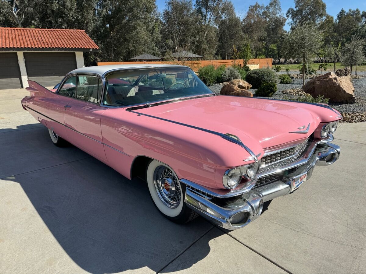 1959 Cadillac DeVille Series 6300 (DeVille) - photo 2