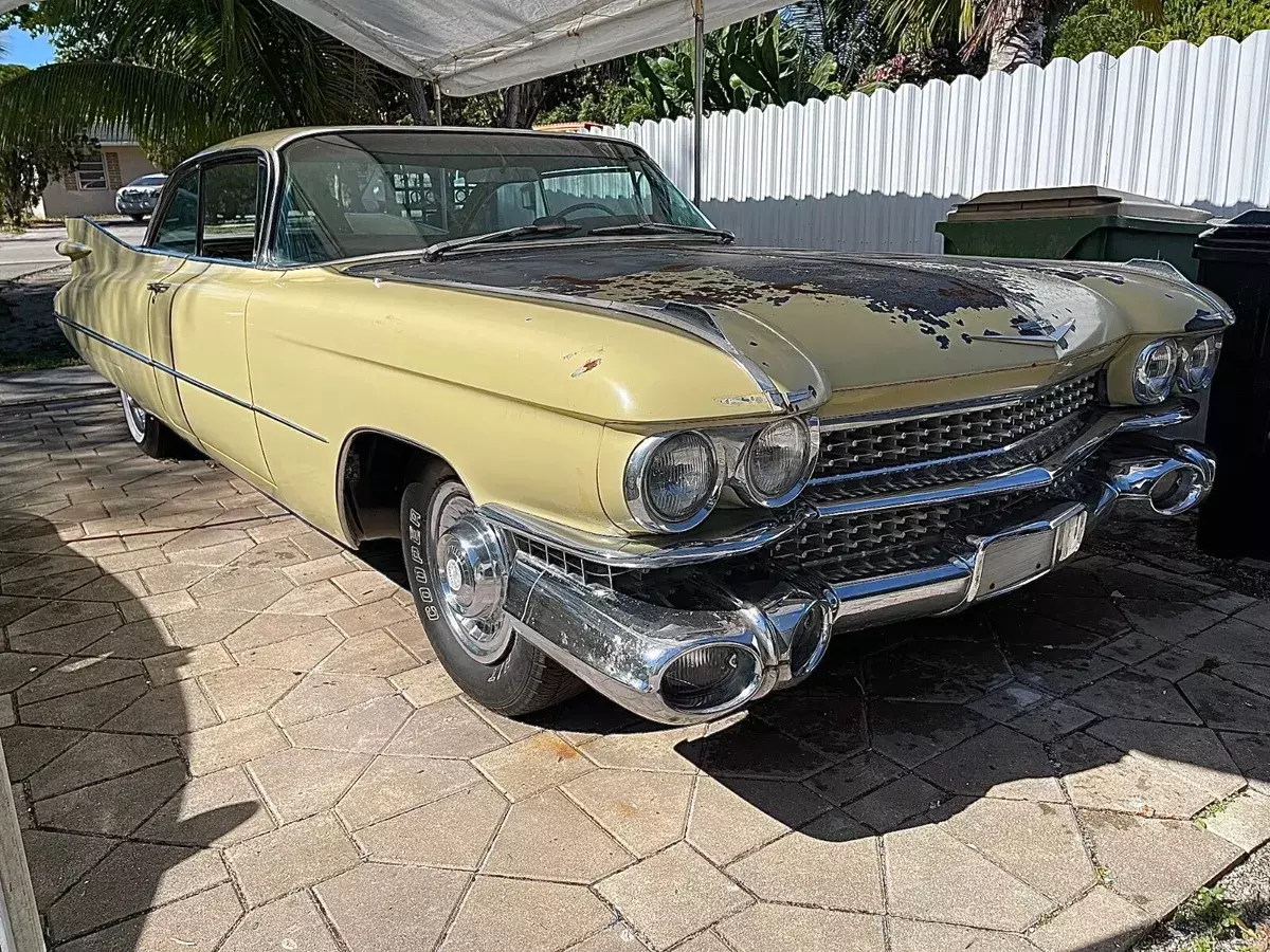 1959 Cadillac Coupe Deville in Gotham Gold 1959 Cadillac 62