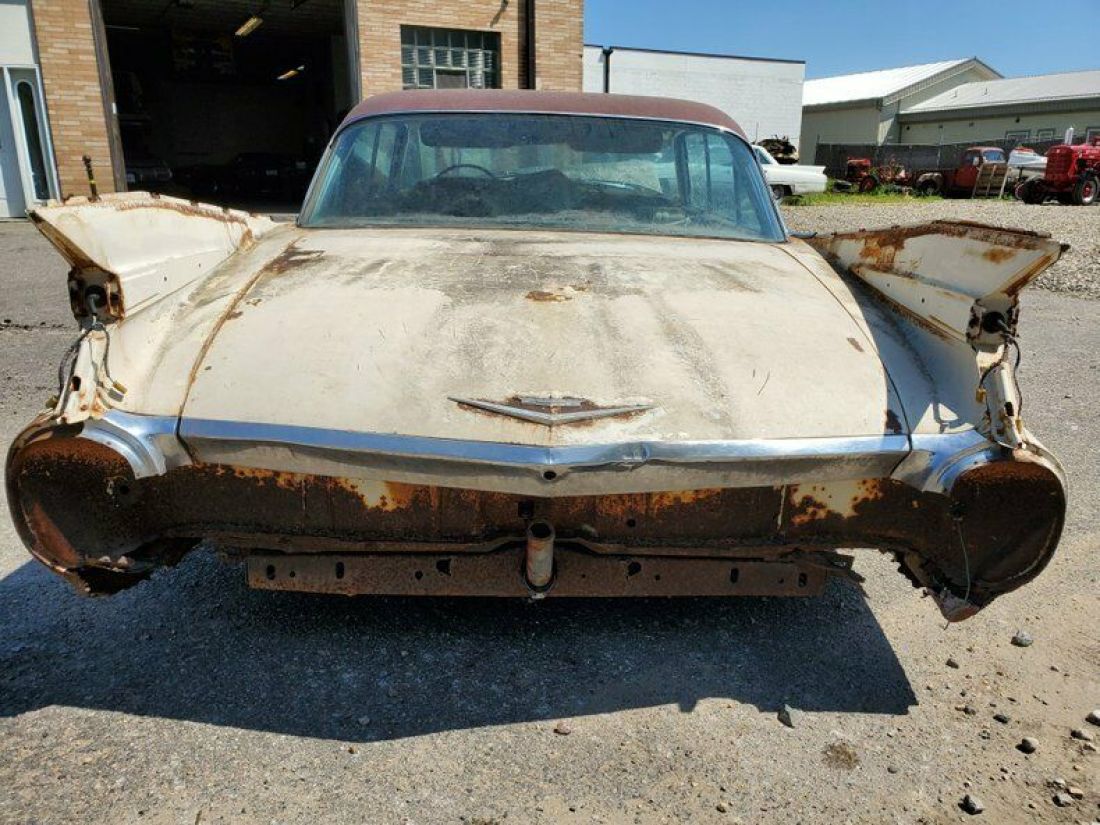 1959 Cadillac DeVille 4dr Hardtop - photo 5