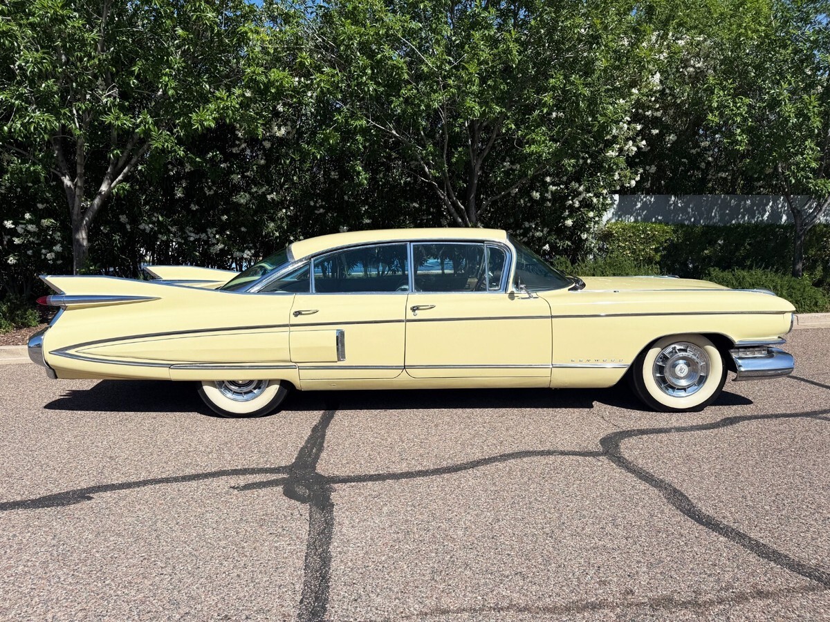 1959 Cadillac Fleetwood 60 Special - photo 2