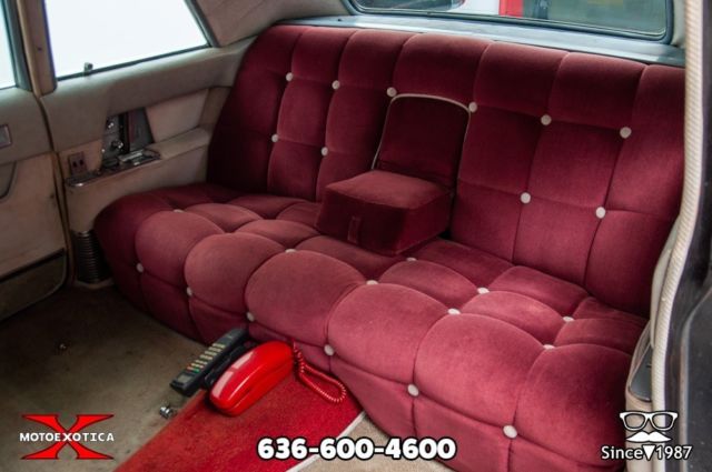 1959 Cadillac Fleetwood Six-Window Limousine - photo 11