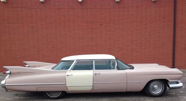 1959 Cadillac DeVille 4 window hardtop - photo 4