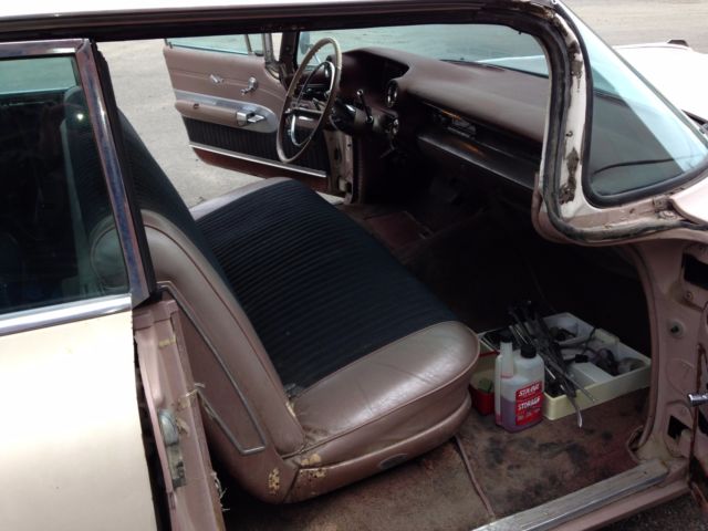 1959 Cadillac DeVille 4 window hardtop - photo 5
