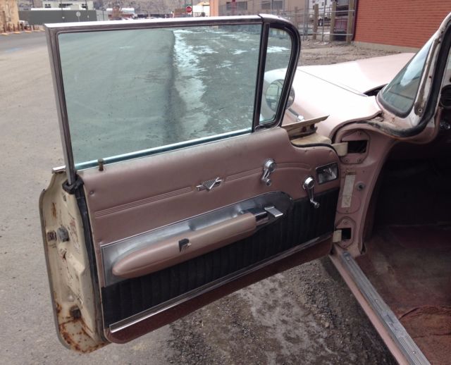 1959 Cadillac DeVille 4 window hardtop - photo 9