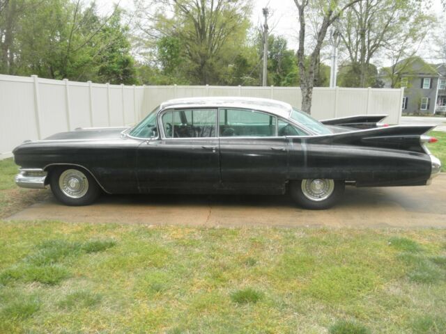 1959 Cadillac Series 62 / 4door Hardtop, 6-Window V8 390cid/325hp 4bbl 1959 Cadillac DeVille Base
