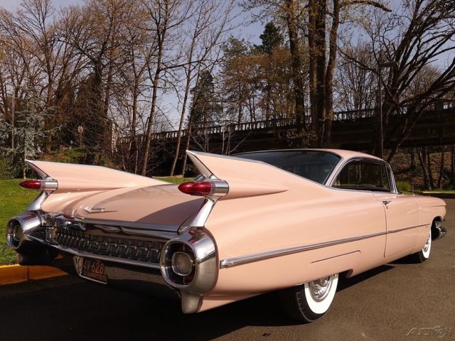 1959 Cadillac Series 62 Coupe - photo 7