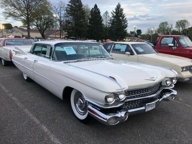 1959 Cadillac DeVille - photo 2