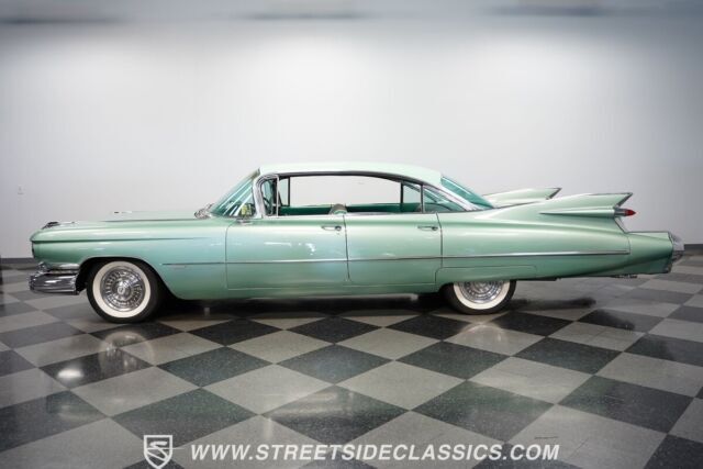 1959 Cadillac Series 62 Sedan de Ville - photo 3