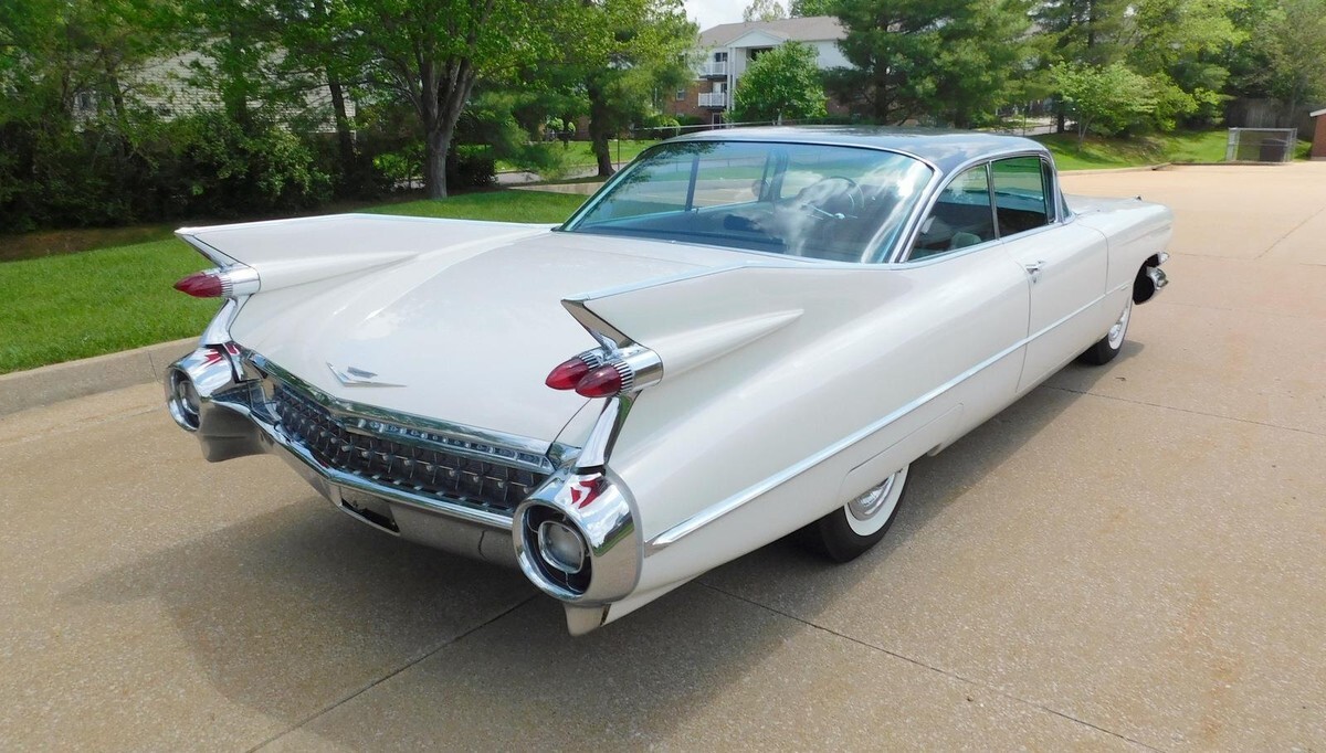 1959 CADILLAC SERIES 62 COUPE - photo 9