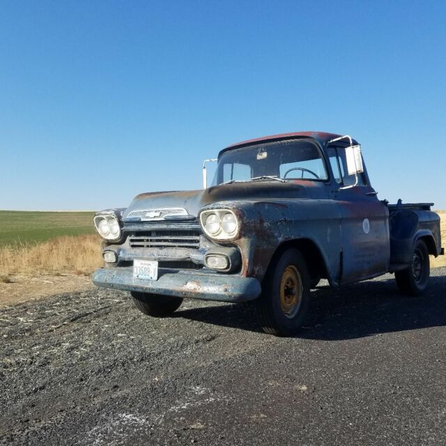 1959 Chevrolet 3100 short bed Apache hot rod hotrod Chevy pickup patina shortbed 1959 Chevrolet 3100 Short box Step side