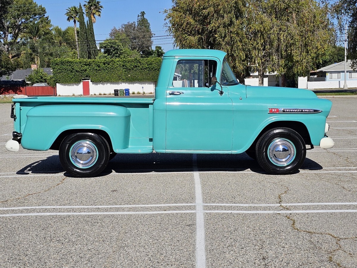 1959 Chevrolet Apache - photo 3