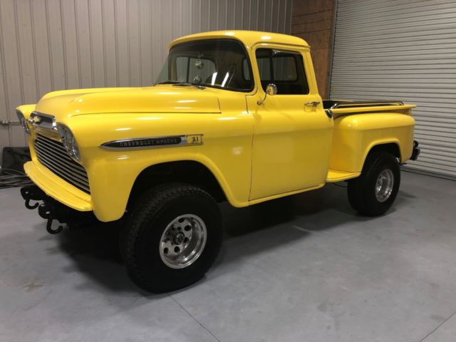 1959 Chevrolet Apache Truck Custom 4x4 Classic Chevy Truck 350 V8 !!!! 1959 Chevrolet C-10 APACHE