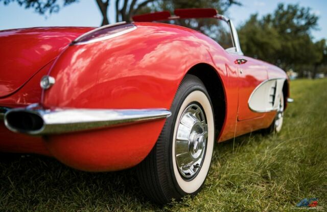 1959 Chevrolet Corvette -- - photo 7