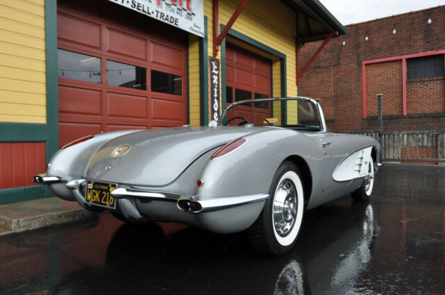1959 Chevrolet Corvette 270hp 2x4's Frame Off Restored! - photo 7