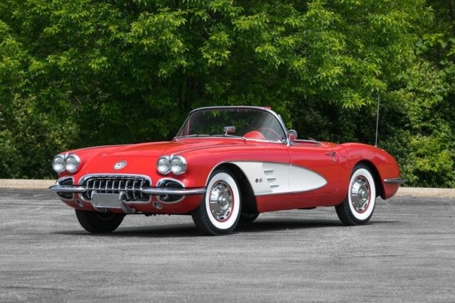 1959 Chevrolet Corvette 2 Tops and Automatic Transmission - photo 3
