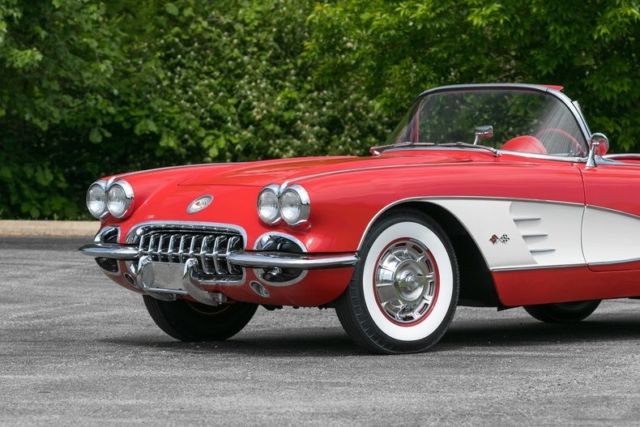 1959 Chevrolet Corvette 2 Tops and Automatic Transmission - photo 4