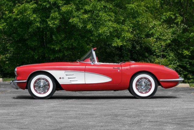 1959 Chevrolet Corvette 2 Tops and Automatic Transmission - photo 5