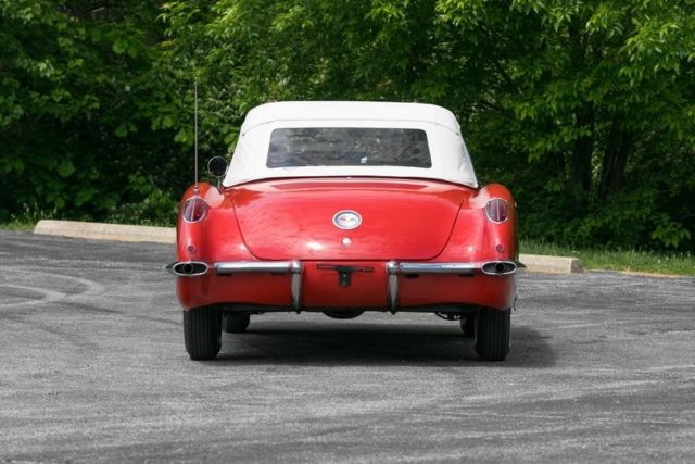 1959 Chevrolet Corvette 2 Tops and Automatic Transmission - photo 7