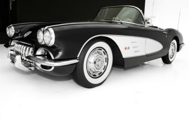 1959 Chevrolet Corvette Black 4-speed, 2 tops - photo 12