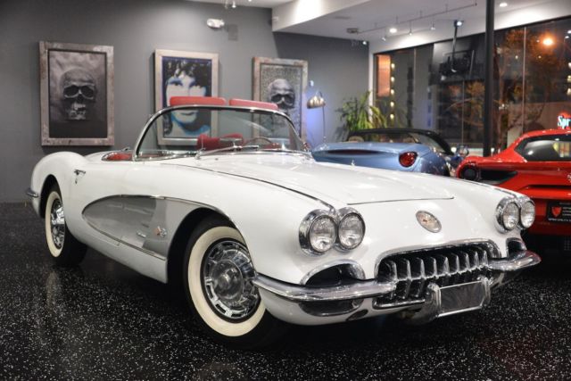 1959 Chevrolet Corvette C1 Convertible 2-Door 4.6L Single 4Barrel Carburetor 1959 Chevrolet Corvette