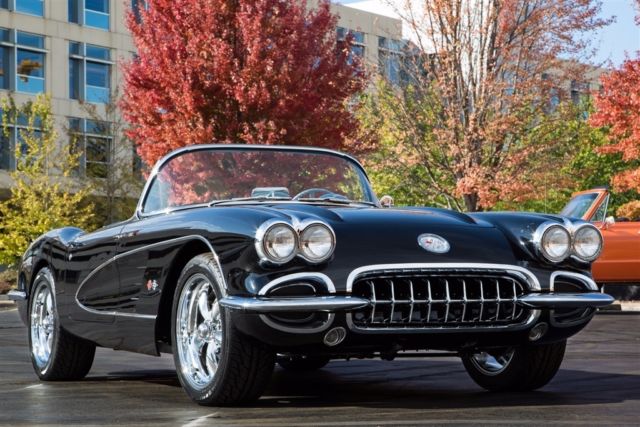 1959 Chevrolet Corvette Jet Black Roadster, 447hp - photo 6