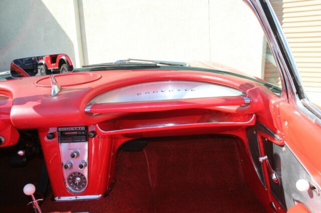 1959 Chevrolet Corvette - photo 12