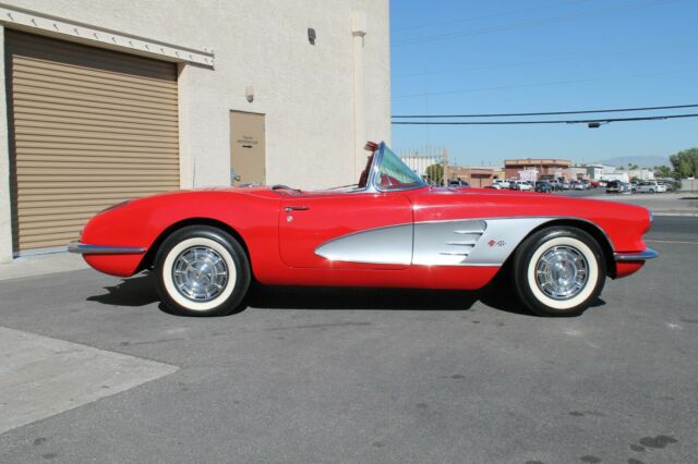 1959 Chevrolet Corvette - photo 3