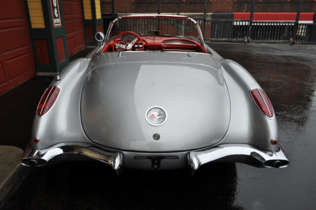 1959 Chevrolet Corvette Inca Silver Red Interior Beautifully Restored Road - photo 4