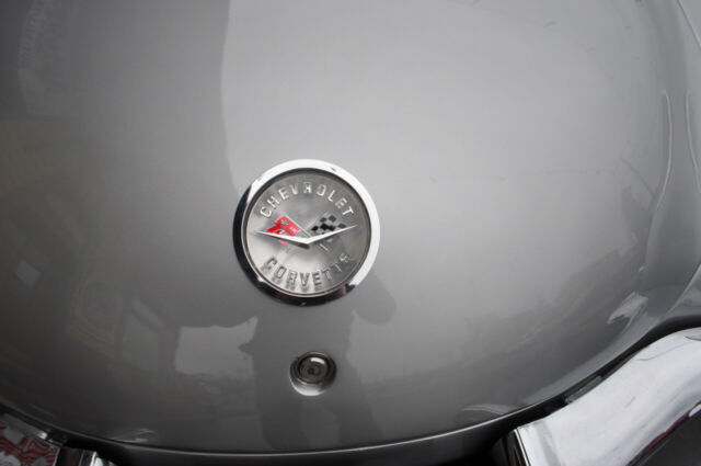 1959 Chevrolet Corvette Inca Silver Red Interior Beautifully Restored Road - photo 7