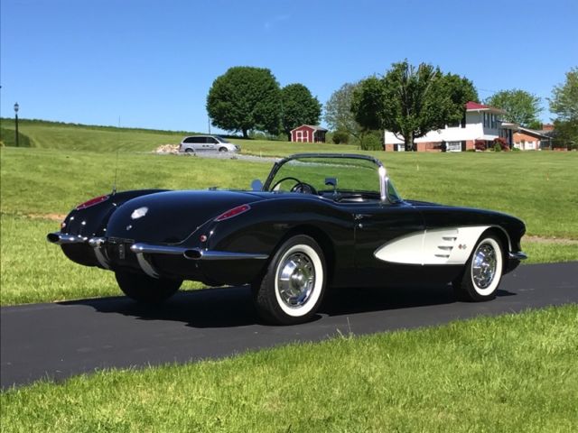1959 Chevrolet Corvette TripleBlack*4spd*KillerCosmetics*L@@K* - photo 5