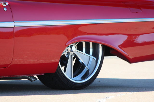 1959 Chevrolet El Camino Red/white - photo 8