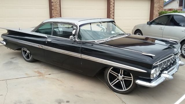 1959 CHEVROLET IMPALA 2 DOOR HARTOP SEMI-CUSTOM SEMI-MODIFIED AMERICAN MUSCLE 1959 Chevrolet Impala CUSTOM TRIM