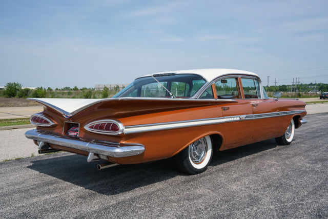 1959 Chevrolet Impala Sedan - photo 10