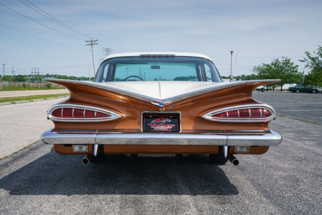 1959 Chevrolet Impala Sedan - photo 9