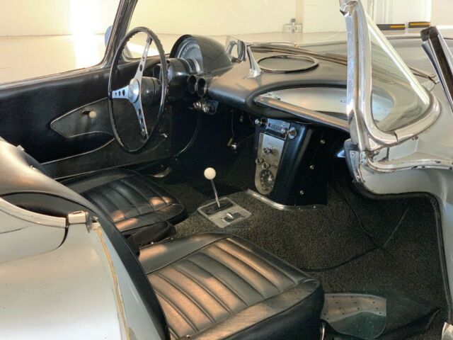 1959 Chevrolet Corvette Corvette Roadster Triple Black - photo 13