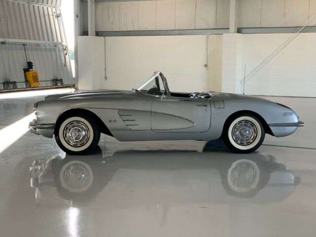 1959 Chevrolet Corvette Corvette Roadster Triple Black - photo 7
