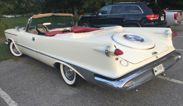 1959 Chrysler Imperial crown - photo 2