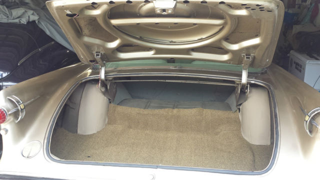 1959 Chrysler Imperial - photo 9