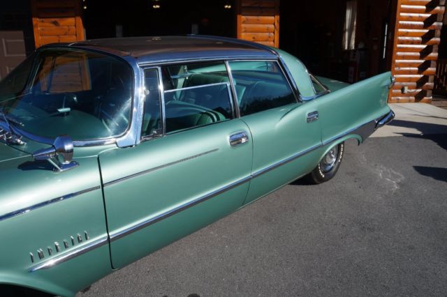 1959 Chrysler Imperial - photo 12